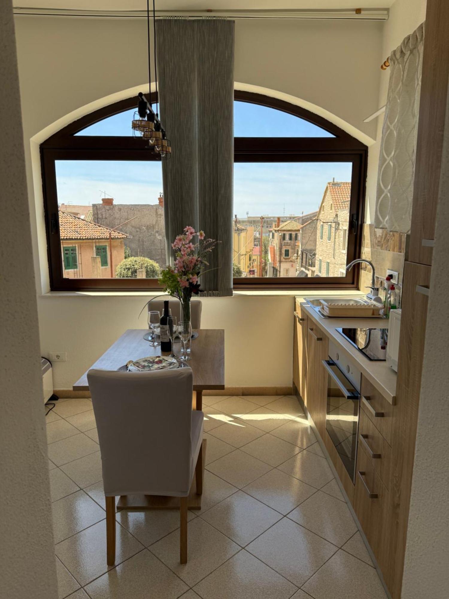 Apartment Batinica Шибеник Экстерьер фото